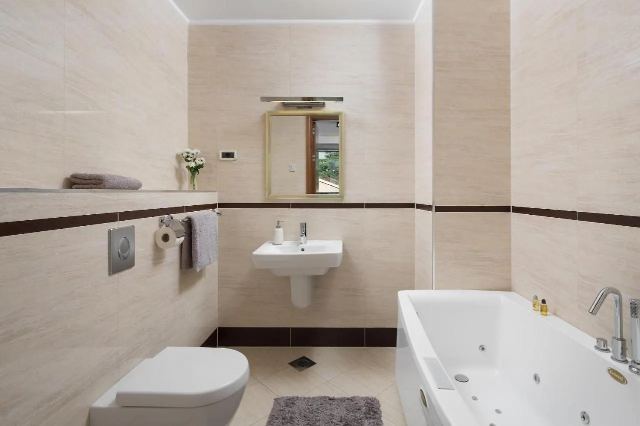 Villa Arentz Residence - Side Sea View Apartments Opatija 0*,